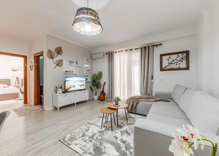 Ef Sunshine 3 Bedrooms Full Sea View Durrës