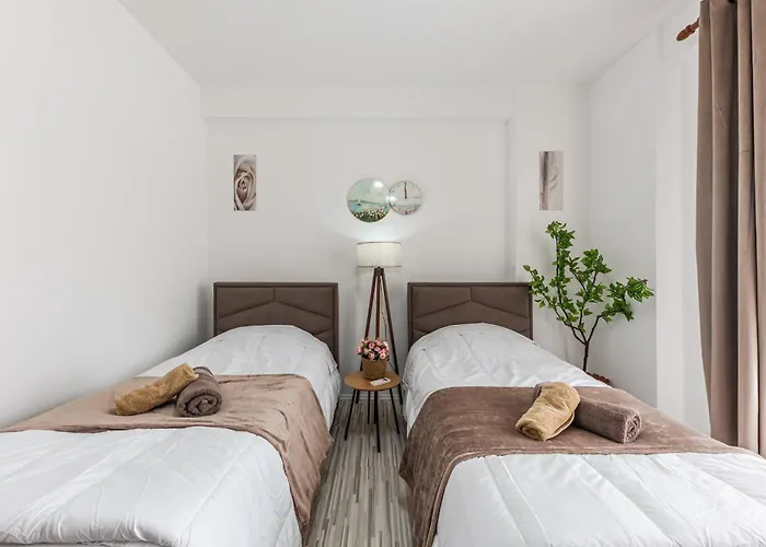 Ef Sunshine 3 Bedrooms Full Sea View Durrës