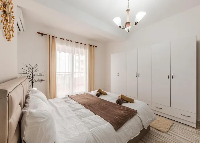 Ef Sunshine 3 Bedrooms Full Sea View